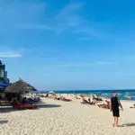 Bán cặp đất mt đường lê tấn toán - cách biển chỉ 01 phút di chuyển - giá 21 tỷ (tlcc) - 180m2