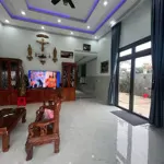 Bán căn nhà nghỉ dưỡng sân vườn 995m2 đầy đủ tiện nghi về sân bay liên khương chỉ 9km, chỉ 3,7 tỉ