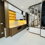 Nhà 5 tầng 35m2 oto qua nhà , tại đông la tặng full nội thất , ngay gần kđt đô nghĩa , đh phenika !