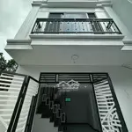 Nhà đông la, sát kđt đô nghĩa 32m2*5t, vị trí đắc địa oto đỗ gần cách đh phenika 1,5km giá 3,65 tỷ