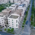 Chính chủ gửi bán căn shophouse đường at khu 35ha diện tích 105m2 giá 18 tỷ