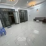 Nhà mặt tiền đối diện trường đại học kinh nguyễn văn linh bình chánh