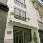 Cho thuê nnc nguyên hồng,p11, bình thạnh- diện tich 4mx10, 3 tầng, gồm 2pn3wc ntcb giá 12tr5