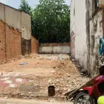Bán lô đất thổ cư hẻm kd xe tải,
trường chinh , dt 100m2 ngang 5.5 mét, dài 19 mét, giá 9 tỷ nhỉnh.