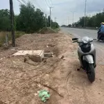 Vị trí đẹp ngaymặt tiềnđường lớn đt 784 gấp bán lô 429m2 ngang 10m với giá siêu rẻ chỉ 210 triệu/m. có shr