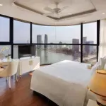 Bán căn góc 1pk + 1pn view sông ngắm pháo hoa rất đẹp tại vinpearl condotel đà nẵng 1,9 tỷ bao phí