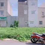 Bán đất kế bên thpt võ văn kiệt, 120m2/ 550 triệu, đ.nguyễn thị hồng, t.t vũng liêm, vũng liêm,vĩnh long