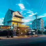 Mtkd đường hùng vương đà lạt dts 400m2 hầm trệt 2 lầu áp mái có thang máy full nội thất 29.99 tỷ