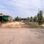 Kẹt tiền bán 225m2 shr có sẵn t.cư nằm kế trường học sát chợ. giá 190tr