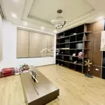Cầu giấy, lạc long quân 65m2, 6 tầng, 4.4m mặt tiền, giá bán 21.5 tỷ. - lh giang 0979388189
