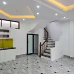 Bán nhà 3,5 tỷ cát quế, hoài đức. căn góc 43m2 xây dựng 4 tầng. thuận tiện trường học, chợ