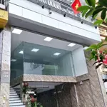 Cho Thuê Văn Phòng/Cửa Hàng/Showroom/Spa... 300M2, Giá Bán 30 Triệu, Tại Giáp Bát, Hoàng Mai, Hà Nội