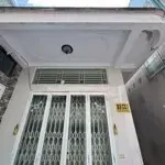 Cafe 25 triệu - nhà trệt lầu hẻm 137 hoàng văn thụ