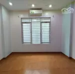 Chính Chủ Cần Bán Nhà Gần Phố, Vị Trí Cực Đẹp, Giá Chỉ Hơn 6 Tỷ !