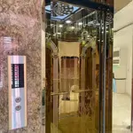 Gấp! Nhà Mình Cho Thuê Gấp Nhà Lô Góc, Mới, Nam Trung Yên; Vp, Nhà Hàng, Kinh Doanh 96M2* 5T- 29 Tr