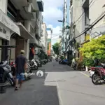 Cách 20m ra mt nguyễn công trứ thông hàm nghi - q1 - dt: 4x24m (cn~90m2 - 4 tầng) chỉ với 22 tỷ