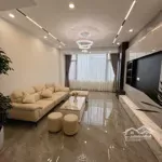 Bán nhà phố gia thượng ngọc thụy 6 tầng thang máy, gara 7 chỗ, 2 mặt tiền trước sau, ô tô thông