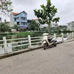 Bán đất bát khối, cự khối, 60m2, mt 4.6m, giá 10.6 tỷ, ô tô to, gần hồ ở sướng không khí xanh sạch