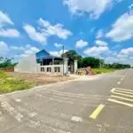 Bán nhanh 210m2 đất thổ cư gần trục ql 13 ngay chợ, trường học dân đông. giá 290tr