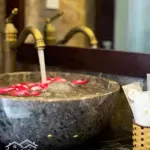 Bán hotel đang kinh doanh tốt - mặt phố lý thái tổ, hội an