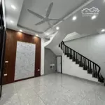 Bán nhà tại thôn la tinh,hoài đức, 5 tầng mặt tiền 4,7m