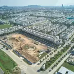 Chính chủ cần chuyển nhượng căn liền kề shophouse đối diện chung cư noxh vin