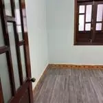 Cho thuê nhà trung tâm hẻm đào duy từ thông qua phạm ngũ lão