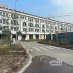 Bán nhà 106.4m2 4 tầng rưỡi 2 đg trc quy hoạch 13.5m sau giá 5 tỷ quan tâm alo 0886513456 duy