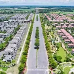Bán shop villa góc 3 mặt xe oto vào được. liên hệ: 0933112292