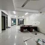 Cho thuê văn phòng vạn phúc, gần ngã tư vạn phúc, 100 m2/tầng, đã ngăn 2 phòng làm việc