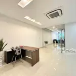 Cho thuê văn phòng tầng trệt tại him lam kênh tẻ. giá 15tr/th