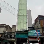 Cho thuê tòa nhà văn phòng 90m- 9 tầng "vị trí vàng" ngay ngã tư đê la thành - hoàng cầu - hào nam
