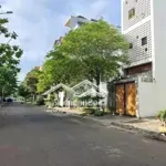 Cần bán gấp lô đất tại đường ngô quyền, phường mỹ phước,bến cát.bình dương.giá 1tỷ6/100m2.sổ riêng