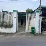 Bán gấp nhà 96m2 đường nhựa 7m gần chợ việt kiều giá 620 triệu có shr