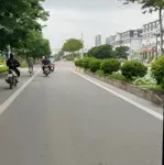 Bán nhà hòe thị - ô tô đỗ cổng + dừng đỗ ngày đêm - s= 35m2 - giá 7.1 tỷ.