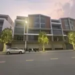 Bán căn vinhomes shophouse sổ đỏ lâu dài đối diện venice, cho thuê được 35 triệu một tháng