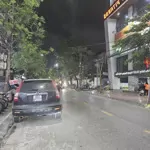 Bán nhà mặt đường hai bà trưng