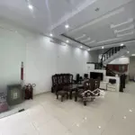 Cho thuê nhà phố văn cao, 8 ngủ khép kín full đồ, dt: 75m2.