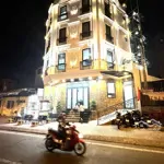 Cực phẩm toà chdv 5* mặt tiền phạm văn đồng - ngay công viên gia định - doanh thu 125tr/tháng