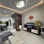 Bán nhà 3 tầng đường 29/3 - giá 9 tỷ. thu nhập dòng tiền ổn định.
