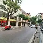Bán nhà lô góc mặt phố hàng cót,hoàn kiếm 200m2 x 7t thang máy, mt 17m 155 tỷ - lh 0987881444
