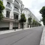 Chủ nhà cần bán nhanh căn shophouse sao biển 97,5m2 xẻ khe - gần trục đường lớn, trường học - 13 tỷ