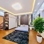 Bán nhà cát linh - gần ga hà nội, ô tô đỗ - 33.2m2 x 6t thang máy - giá 10.3 tỷ