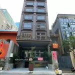 Mặt tiền cao thị chính, phường phú thuận, quận 7( 10x24 - 8 tầng - 300 triệu/tháng - gía : 45 tỷ )
