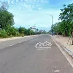 Bán đất mặt tiền đường d7 - gần ubnd hòa long, tp. bà rịa mặt tiền nhựa 22m - vỉa hè rộng