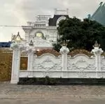 địa chỉ: đường phạm văn sáng, bà điểm, hocmon. diện tích: 15x20. công nhận đủ 300m2 thổ cư k lộ giới. kết cấu: 1 trệt 2 lầu. 3 phòng