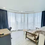 Bán gấp căn hộ 3pn, 2wc, 105m2 tại vinhomes golden river ba son, 20,5 tỷ, q1, hcm