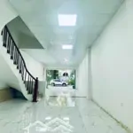 Cho thuê nhà đẹp 100m2 x 4 tầng, gần aeon mall hà đông, 22tr, 0888516777