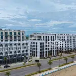 Biệt thự shophouse mặt biển. sở hữu lâu dài
