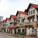 Cho thuê nhà bt trong khu đô thị làng việt kiều châu 140 m2 x 3 tầng hoang thiên 30 tr/tháng